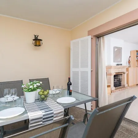 Seaside House 3, Holiday home *